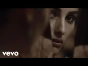 Video: BANKS - Trainwreck